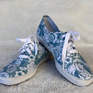 KEDS Sneakers Lace up Floral White-Light Blue Canvas Size 6